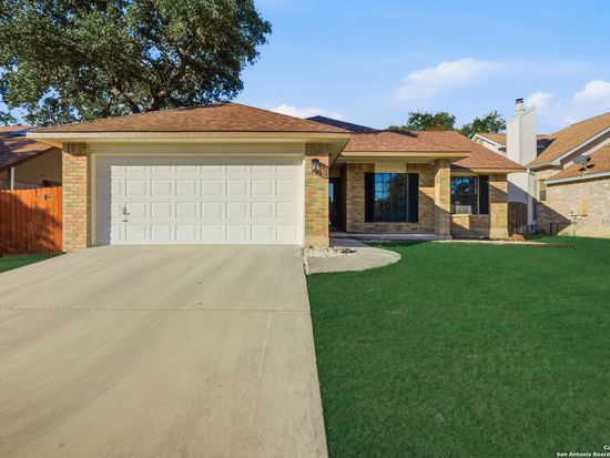 8911 Park Vista, San Antonio, TX 78250