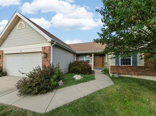 414 Valley Spring Dr, O'Fallon, MO 63366