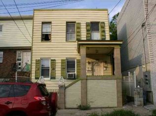 211 42nd St, Union City, NJ 07087