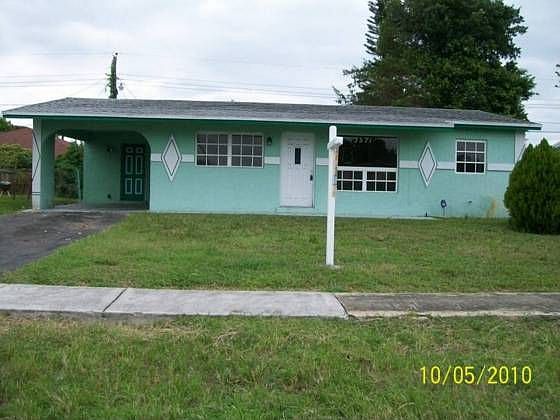 5th image of 3571 NW 7th Ct