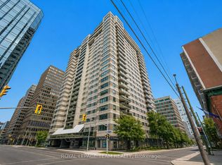 199 Kent St #1705, Ottawa, ON K2P 2K8