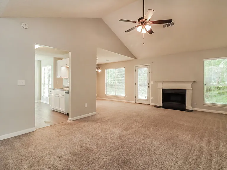 2158 Denson Ln SW — Photo 3