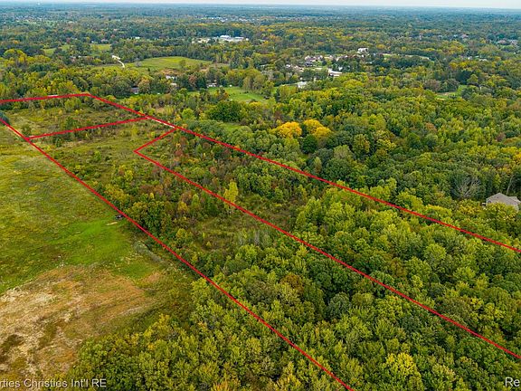 4th image of 7 Mile Rd