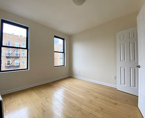 Rented by Oxford Property Group | media 10