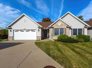 420 Celeste Cir, Blue Grass, IA