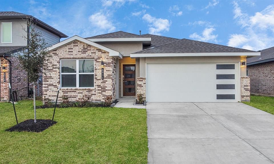 1st image of 6914 Fleetwood Crescent Way