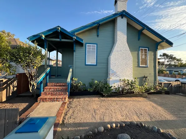 1104 4th St, Monterey, CA 93940