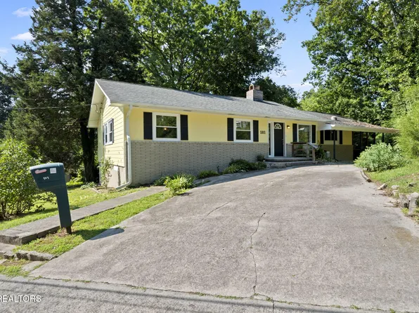 181 California Ave, Oak Ridge, TN 37830