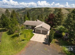 2091 S Grade Rd, Juliaetta, ID 83535