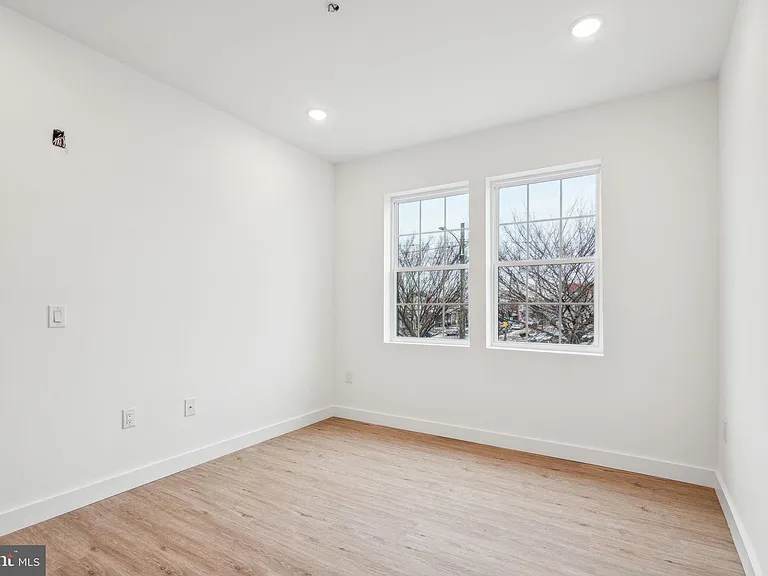4181 Mantua Ave #2 — Photo 12