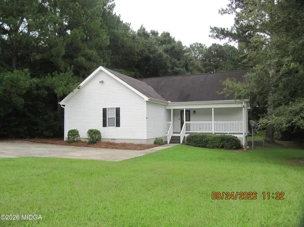 116 Royal Ln, Gray, GA 31032