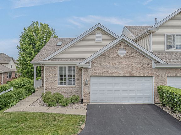 3rd image of 11656 Lake Shore Dr