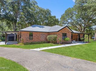 15401 Hudson Krohn Rd, Biloxi, MS 39532