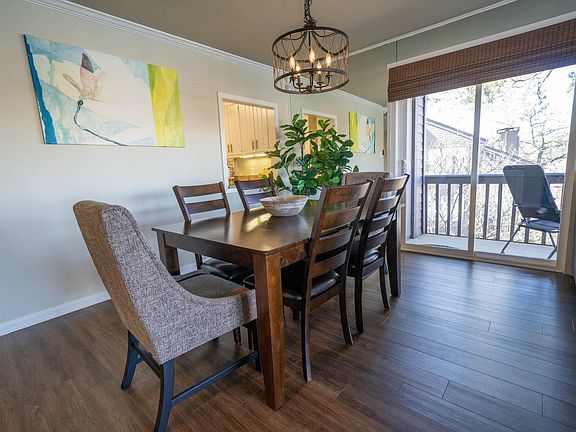 5th image of 200 Hamilton Oaks Dr APT B3