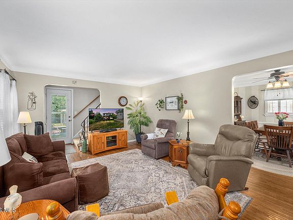 5th image of 4458 Garrison Rd