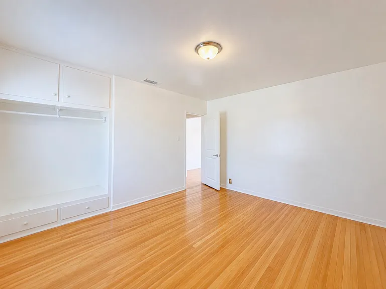 9046 Gallatin Rd — Photo 13