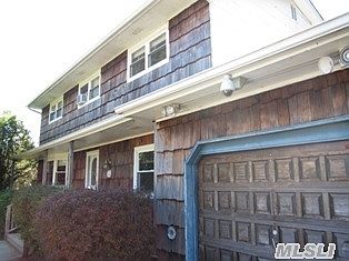 5th image of 31 Camille Ln