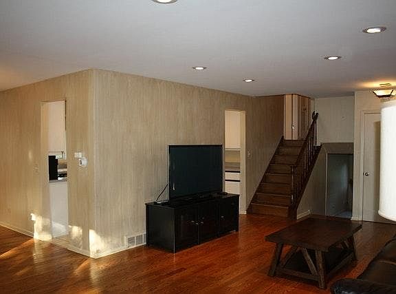 5th image of 307 Nellie Ct