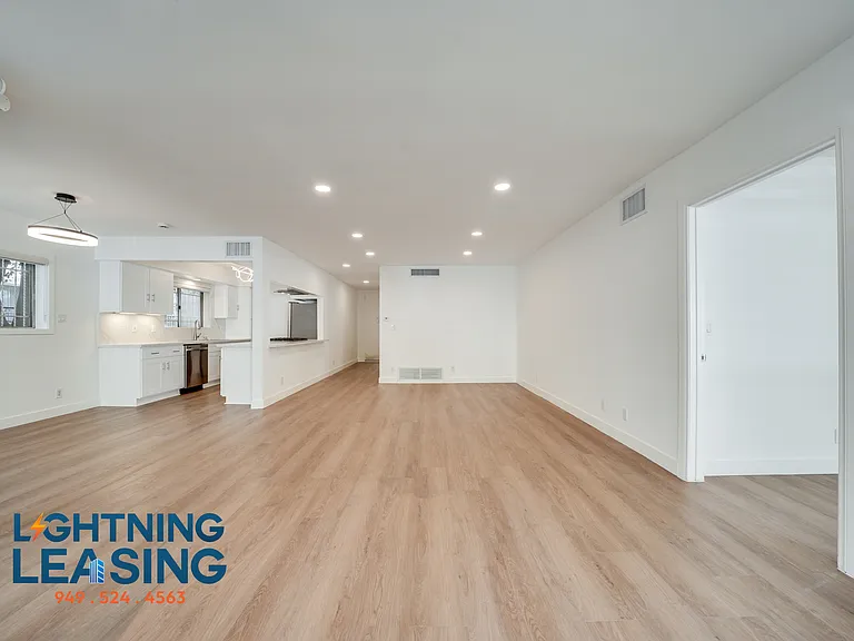 408 N Palm Dr #101 — Photo 7
