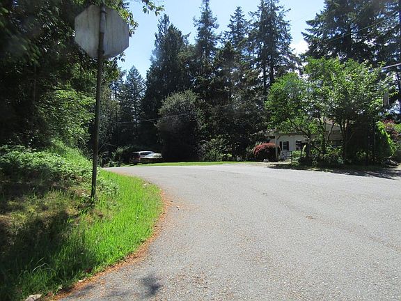 5th image of 1506 Lower Marine Dr