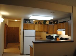 1038 Western Ave, Brookings, SD 57006