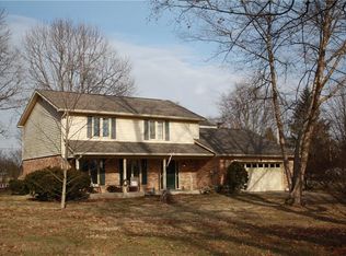3002 Walnut Ct, Greenfield, IN