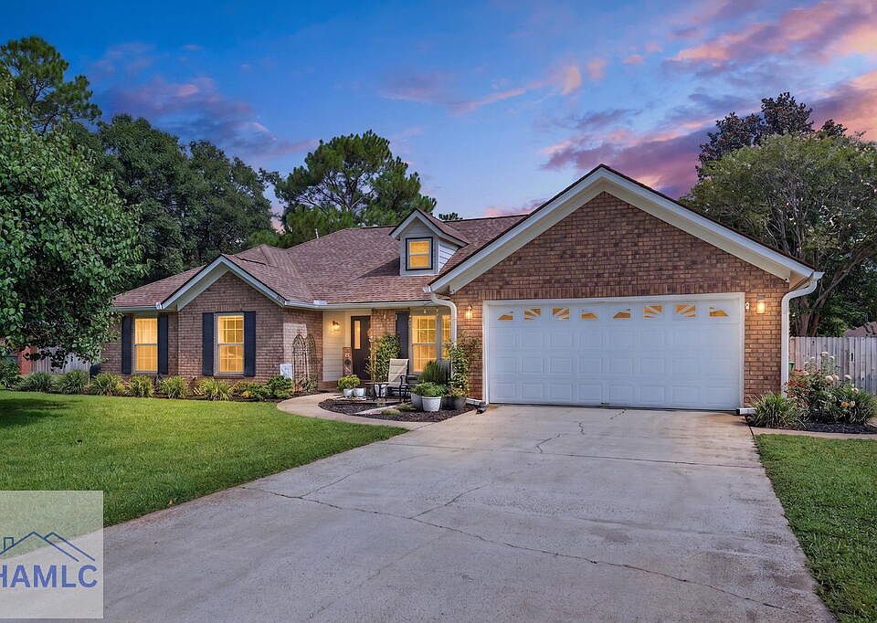 1st image of 522 Maxwelton Cir