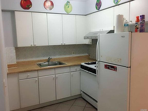 2nd image of 106-07 53rd Ave Floor 1