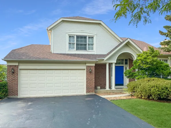 1110 Oxford Ln, Lake Zurich, IL 60047