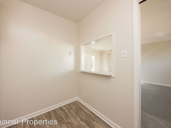 5th image of 312 Catalpa St Unit 7