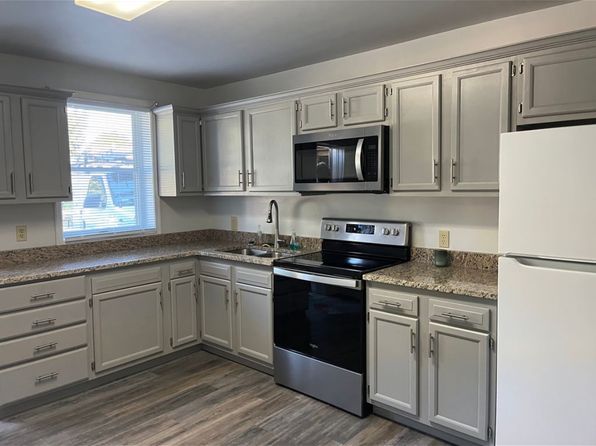 208 Park St Unit 1