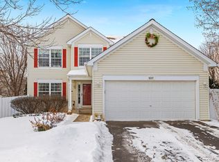 9237 Olive Ln N, Maple Grove, MN 55311