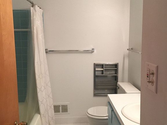 3rd image of 1758 Washtenaw Road # Fl 2nd