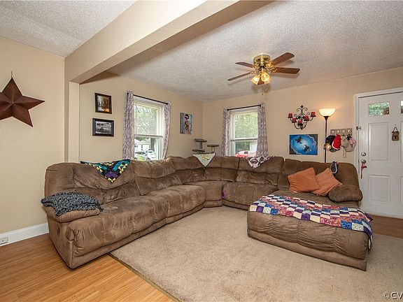 5th image of 2104 Grant St