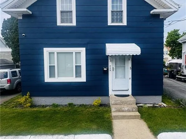 239 Taft St, Pawtucket, RI 02860