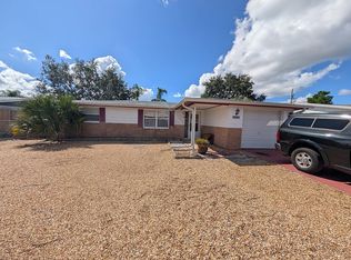 4934 Phoenix Ave, Holiday, FL 34690