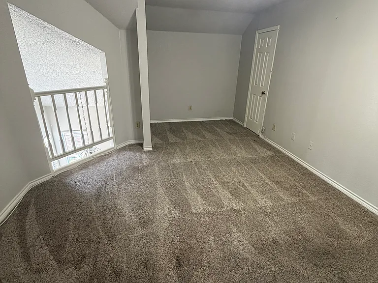 3167 Royal Ln — Photo 12