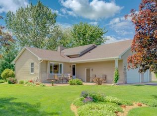 5931 Red Pine Blvd, White Bear Township, MN 55110