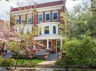 1738 Park Rd NW APT 1, Washington, DC 20010