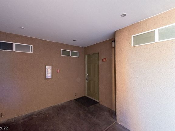 5th image of 2121 Blue Breeze Dr Unit 108