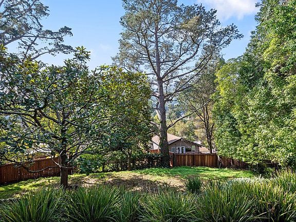2nd image of 327 Dolan Avenue