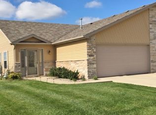 8790 Pierce St, Merrillville, IN 46410