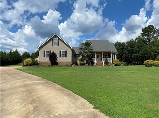 1000 Agnew Rd, Starr, SC 29684