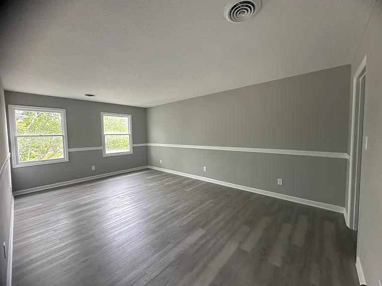 2402 Provine Cir — Photo 11