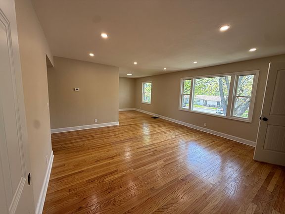 2nd image of 52 Losson Rd #1