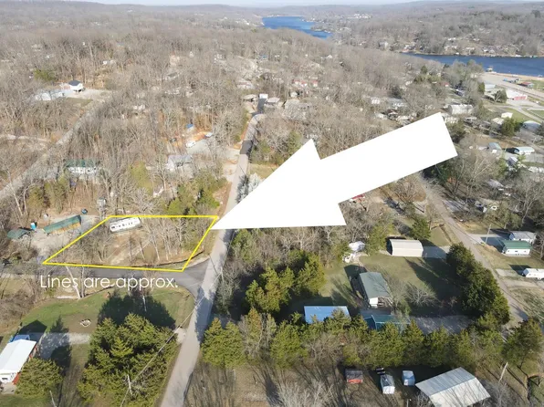 6137 Donna Dr, French Village, MO 63036