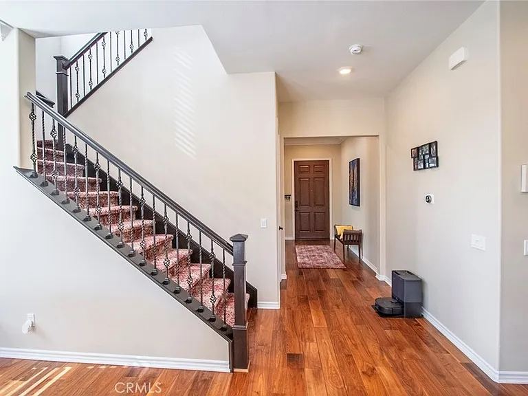 26424 Township St — Photo 7