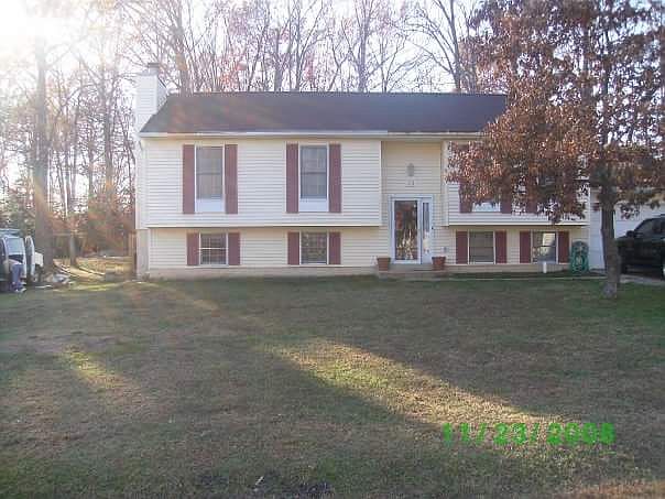 1st image of 43 Briarwood Dr