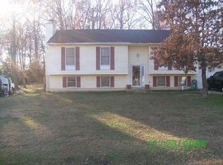 43 Briarwood Dr, Fredericksburg, VA 22405