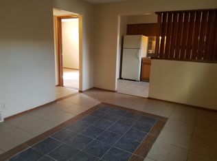 1018 S 30th Ave APT 8, Omaha, NE 68105